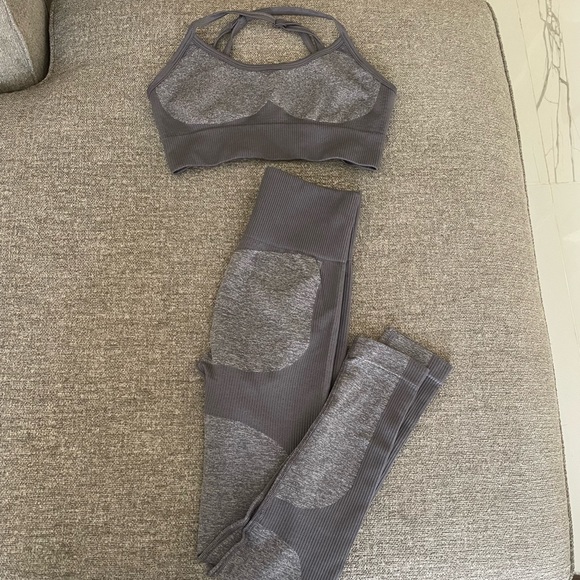 Workout Set - Picture 3 of 5